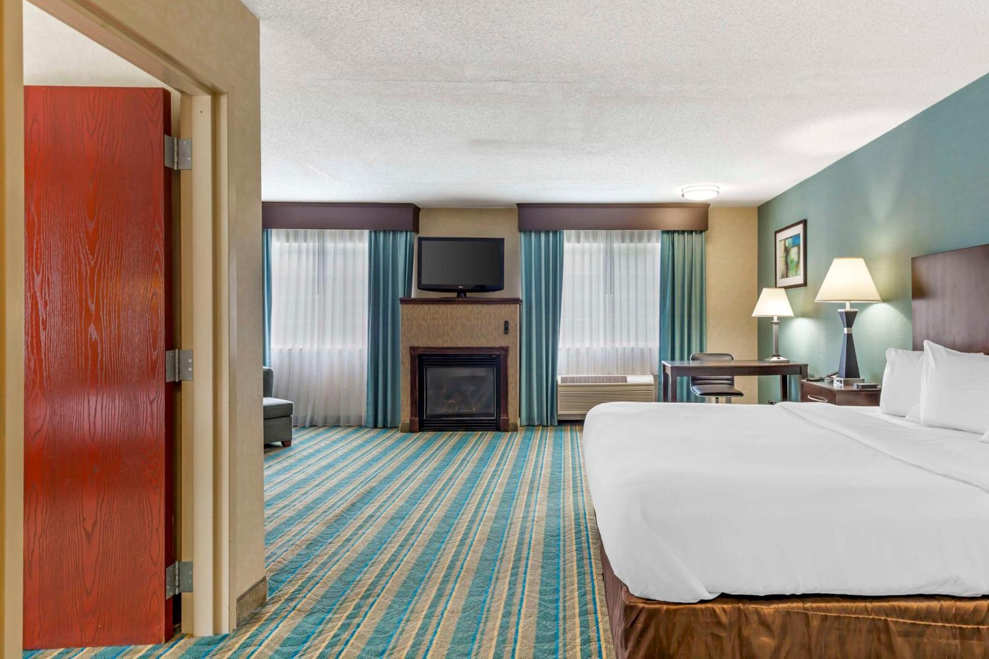 Best Western Plus Berkshire Hills Inn & Suites Pittsfield Exteriér fotografie